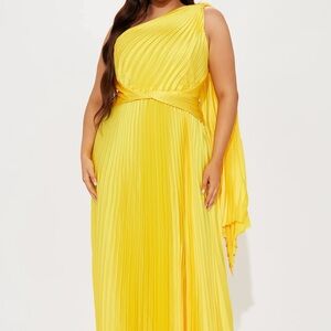Long yellow evening gown!